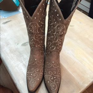 Lane Willow Cowboy Boots